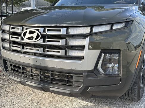 Used 2025 Hyundai Santa Cruz SEL FWD image 4