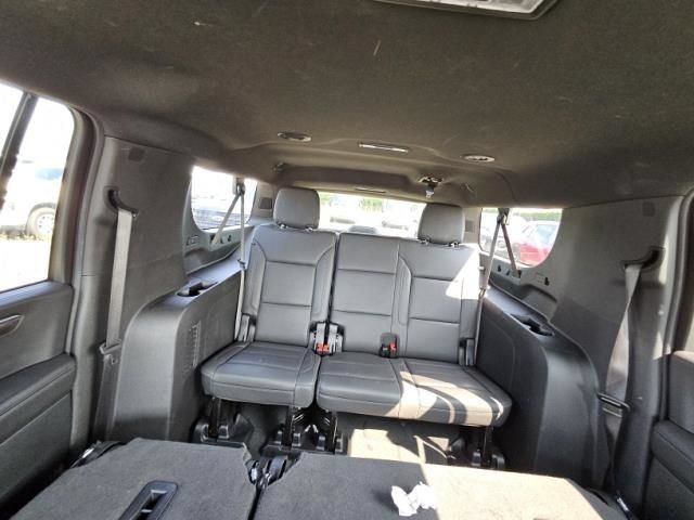 Used 2025 Chevrolet Suburban Z71 AWD/4WD image 21