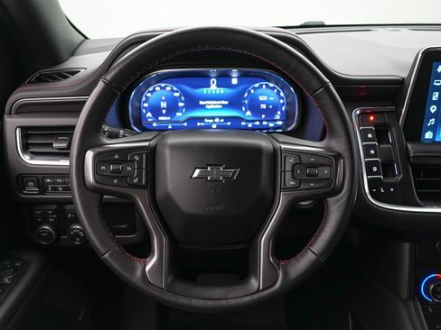 Used 2022 Chevrolet Tahoe RST w/ Luxury Package AWD/4WD image 13