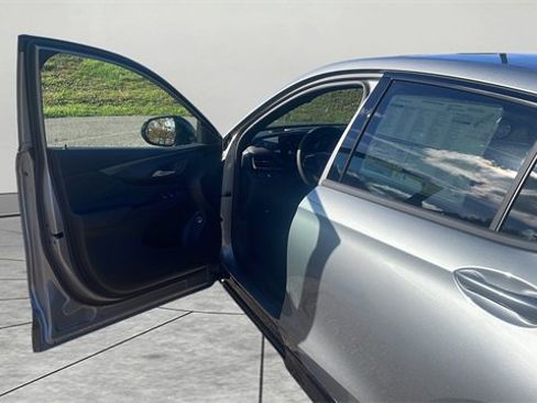 New 2026 Buick Envista Sport Touring image 22