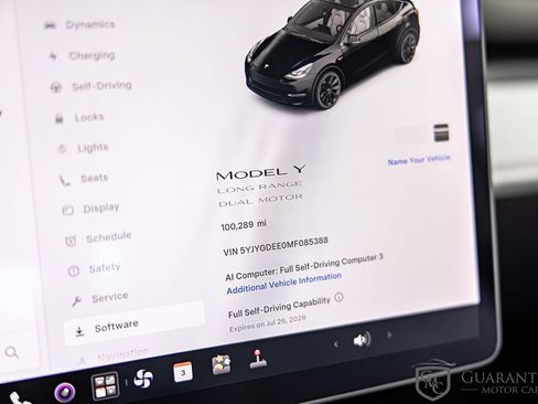 Used 2021 Tesla Model Y Long Range AWD/4WD image 27