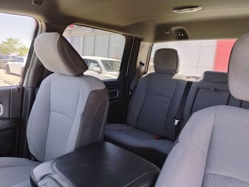 Used 2024 RAM 2500 Big Horn AWD/4WD image 17