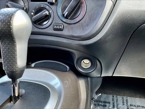 Used 2014 Nissan Juke S w/ Midnight Edition 2.0 AWD/4WD image 17