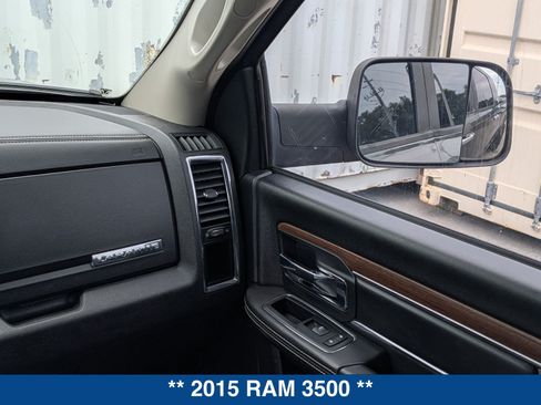 Used 2015 RAM 3500 Laramie w/ Convenience Group AWD/4WD image 18