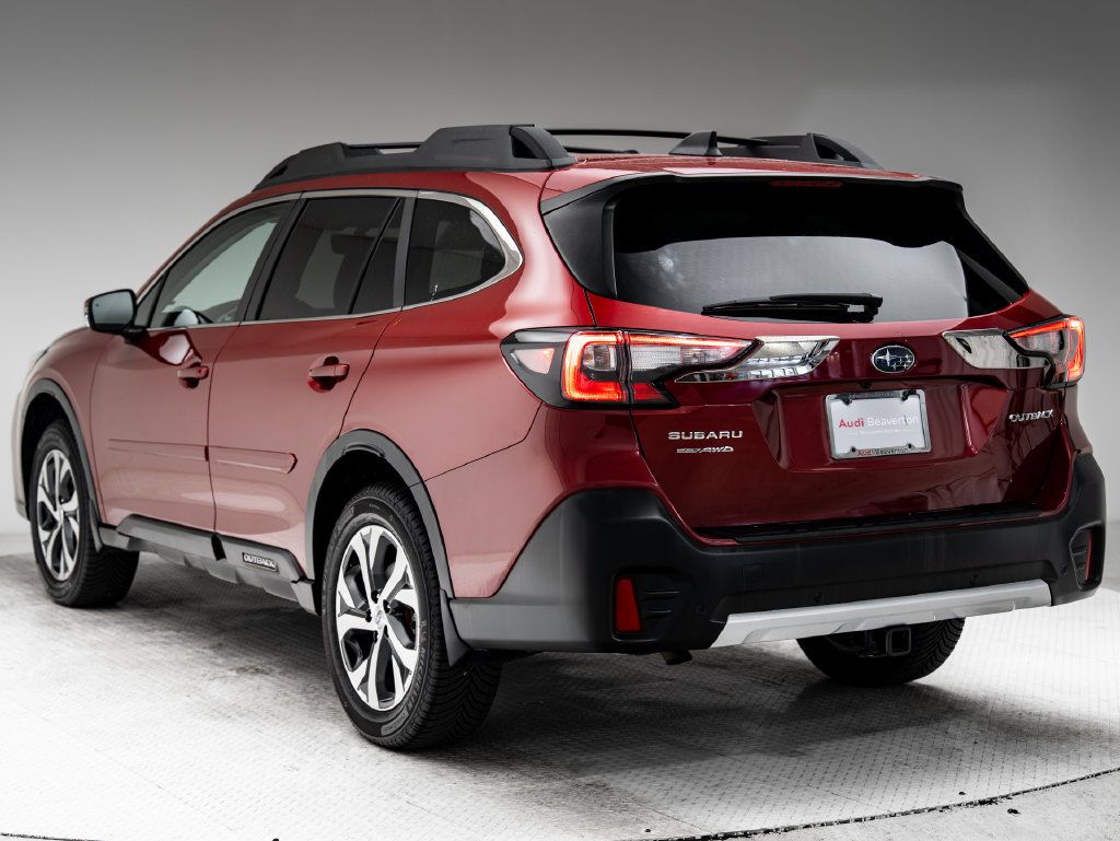 Used 2020 Subaru Outback Limited w/ Popular Package #2 AWD/4WD image 3