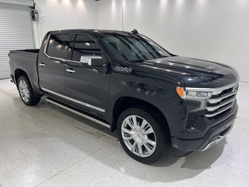 Used 2024 Chevrolet Silverado 1500 High Country image 7