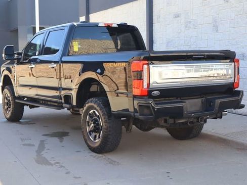Used 2024 Ford F250 Platinum w/ Tremor Off-Road Package AWD/4WD image 3