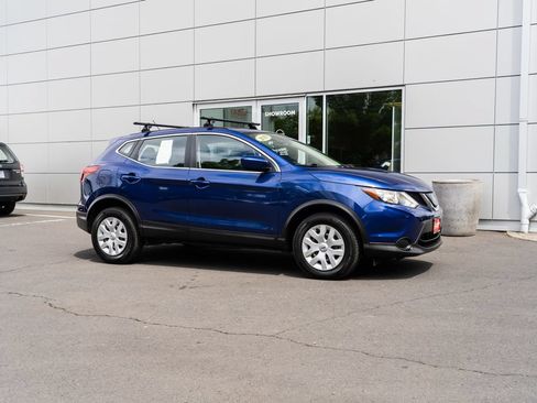 Used 2019 Nissan Rogue Sport S AWD/4WD image 27