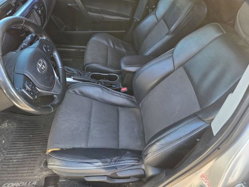 Used 2016 Toyota Corolla S FWD image 8