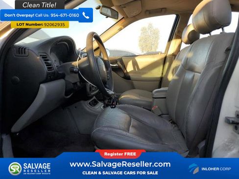 Used 2003 Saturn L-Series L200 image 9