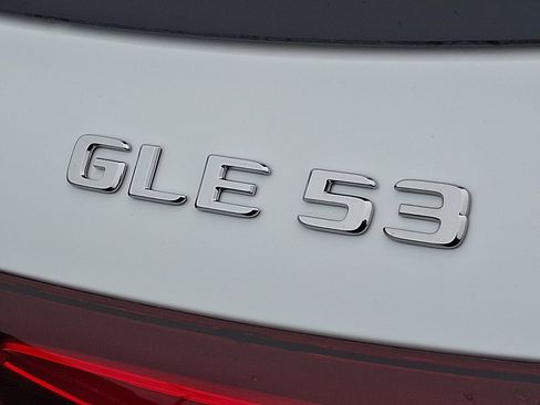 New 2025 Mercedes-Benz GLE 53 AMG 4MATIC image 19