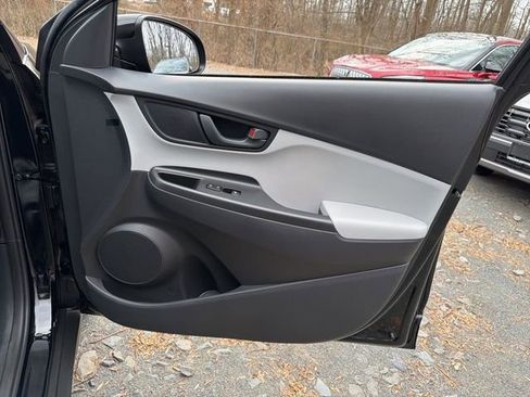 Certified 2023 Hyundai Kona SEL image 10