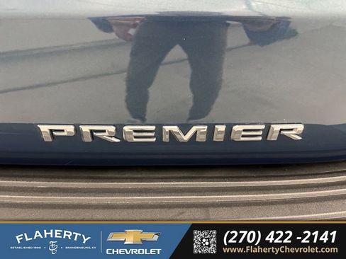 Used 2025 Chevrolet Tahoe Premier image 18