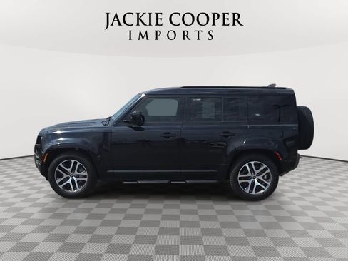 Used 2024 Land Rover Defender 110 X-Dynamic SE AWD/4WD image 8