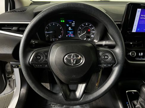 Used 2024 Toyota Corolla LE FWD image 14