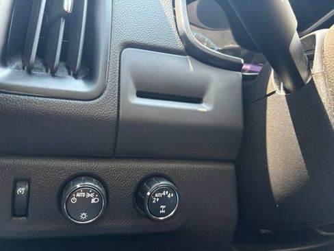 Used 2019 Chevrolet Colorado LT AWD/4WD image 19
