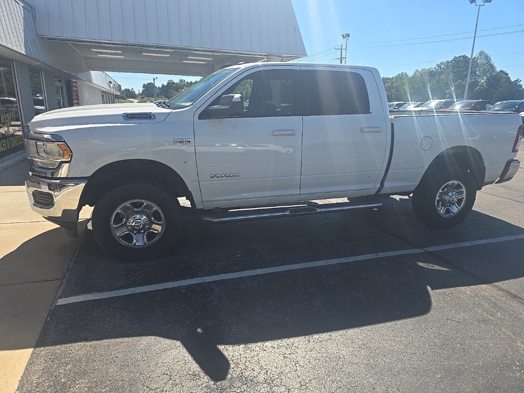 Used 2022 RAM 2500 Big Horn AWD/4WD image 2