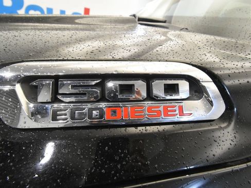 Used 2020 RAM 1500 Limited AWD/4WD image 12