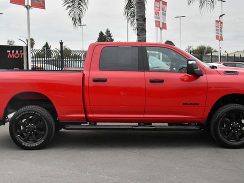 Used 2026 RAM 2500 Big Horn AWD/4WD image 9