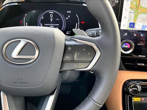 Used 2026 Lexus NX 350h NX 350h Premium image 21