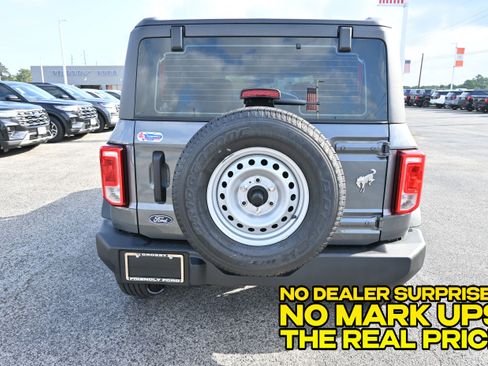 New 2026 Ford Bronco 4-Door AWD/4WD image 4