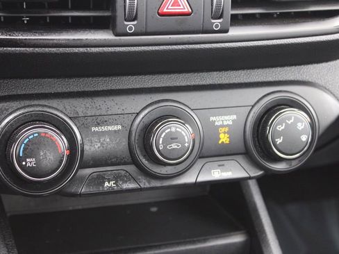 Used 2024 Kia Forte LXS image 33