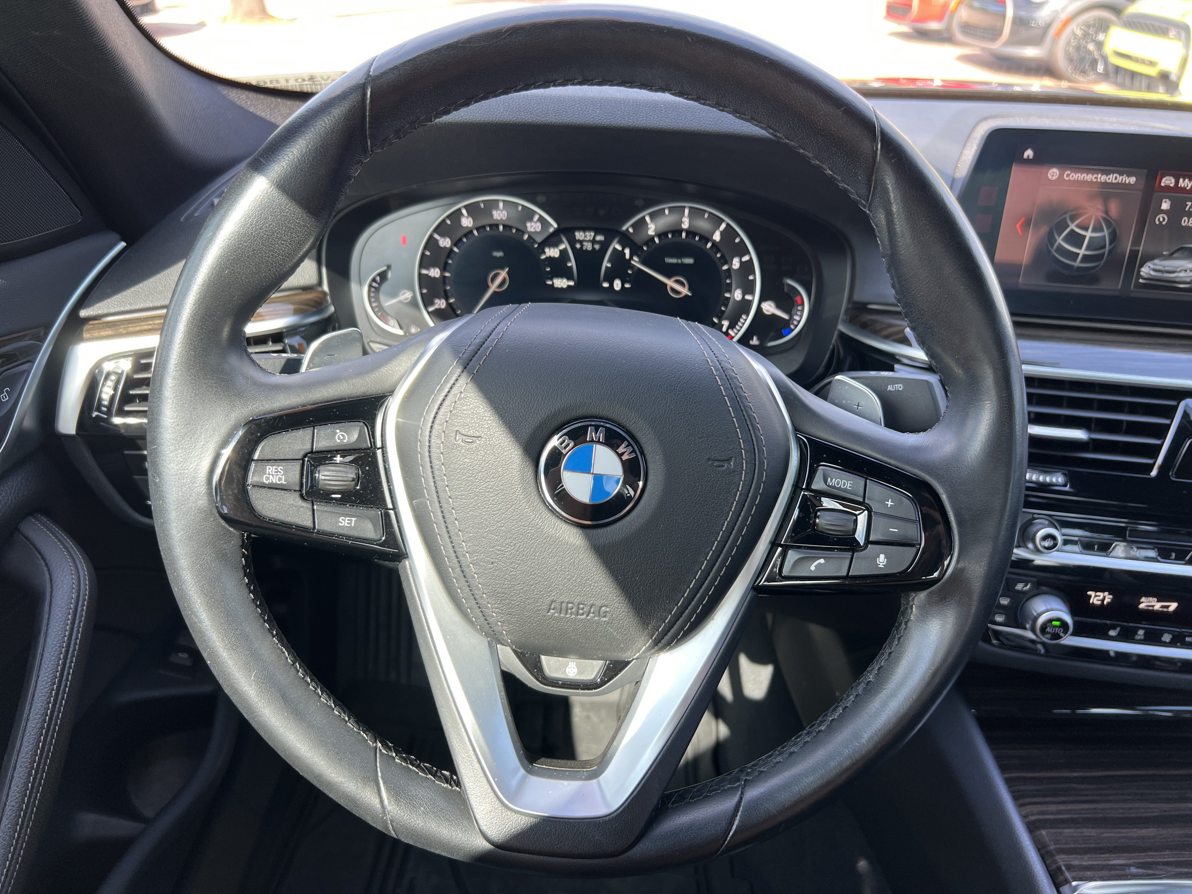 Used 2018 BMW 530i xDrive w/ Premium Package AWD/4WD image 18