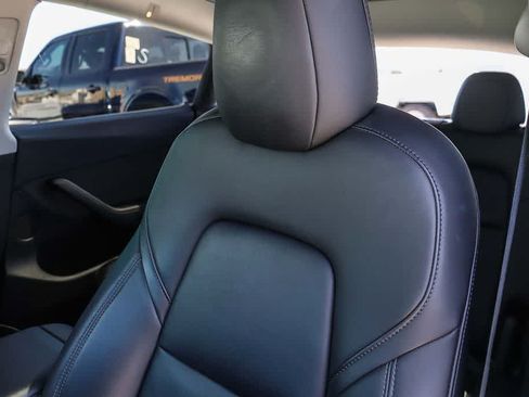 Used 2021 Tesla Model Y Long Range AWD/4WD image 26