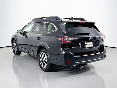 Used 2023 Subaru Outback Premium AWD/4WD image 6