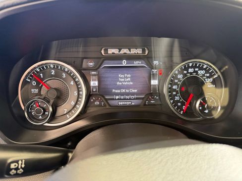 Used 2024 RAM 1500 Laramie AWD/4WD image 36
