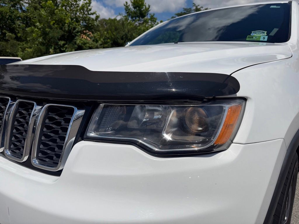 Certified 2017 Jeep Grand Cherokee Limited AWD/4WD image 7