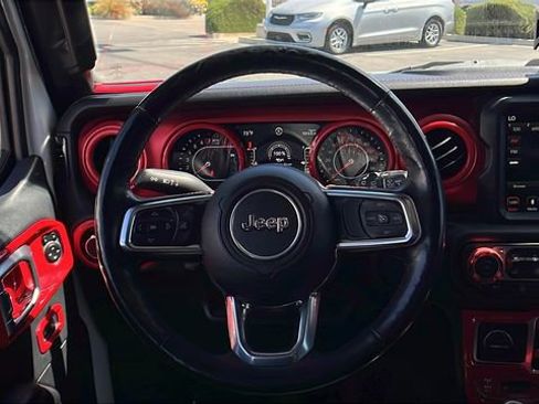 Used 2018 Jeep Wrangler Unlimited Rubicon AWD/4WD image 23
