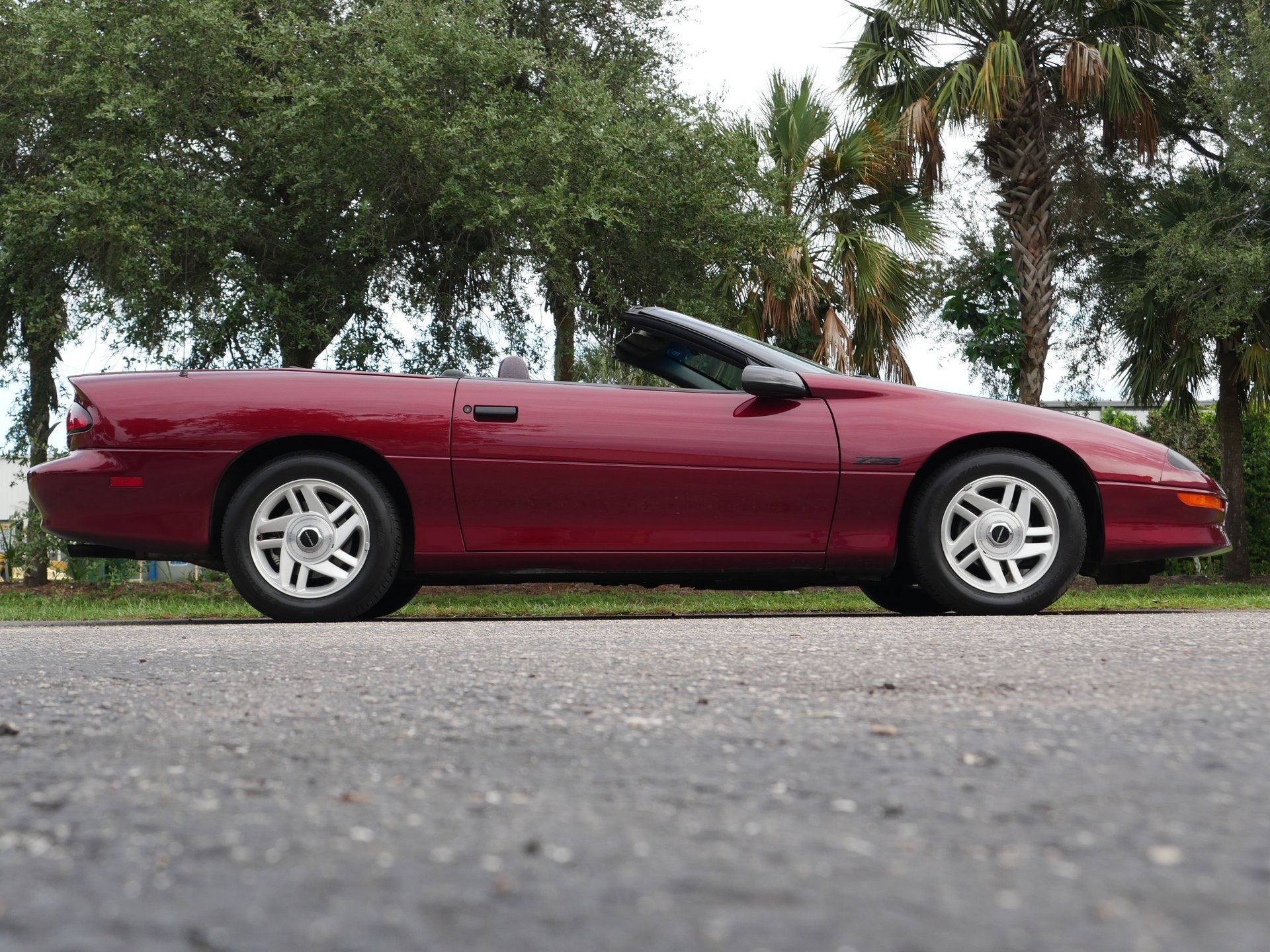 Used 1994 Chevrolet Camaro Z28 RWD image 52