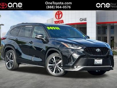 Used 2021 Toyota Highlander XSE