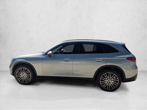 Certified 2023 Mercedes-Benz GLC 300 image 8