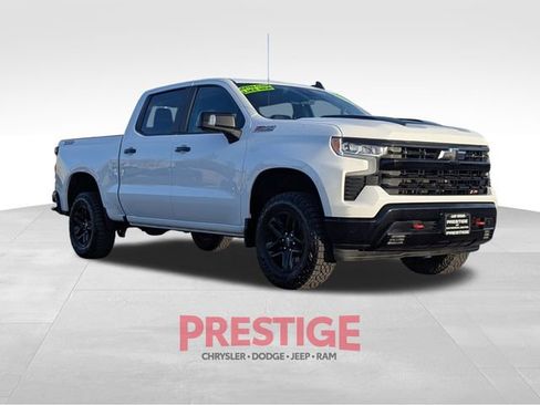 Used 2023 Chevrolet Silverado 1500 LT Trail Boss w/ LT Trail Boss Premium Package image 5
