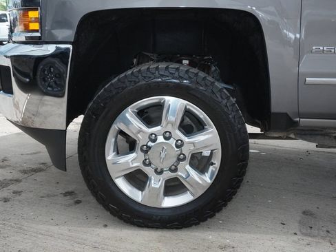 Used 2017 Chevrolet Silverado 2500 LTZ w/ Duramax Plus Package AWD/4WD image 12