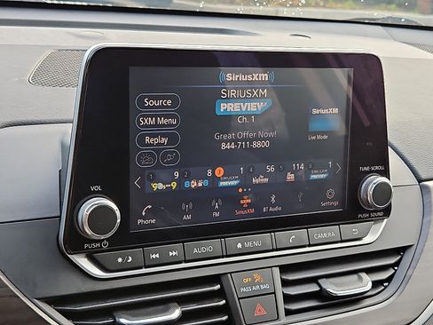 Certified 2023 Nissan Altima 2.5 SV FWD image 16