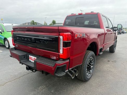 New 2026 Ford F250 Platinum AWD/4WD image 3