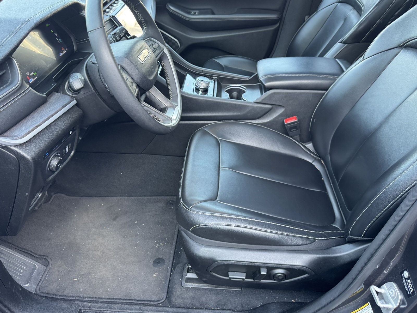 Used 2024 Jeep Grand Cherokee Limited 4xe AWD/4WD image 8