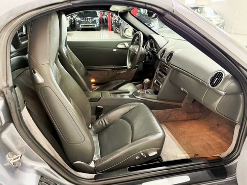 Used 2005 Porsche Boxster S image 29