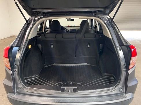 Used 2016 Honda HR-V EX image 16
