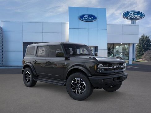 New 2026 Ford Bronco Outer Banks AWD/4WD image 7
