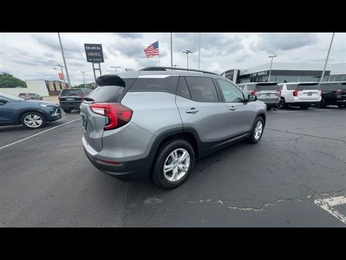 Certified 2023 GMC Terrain SLE w/ Driver Convenience Package FWD image 8