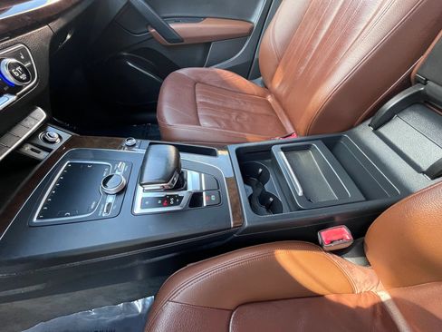 Used 2018 Audi Q5 2.0T Premium AWD/4WD image 19