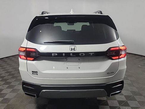 New 2026 Honda Pilot Elite image 4