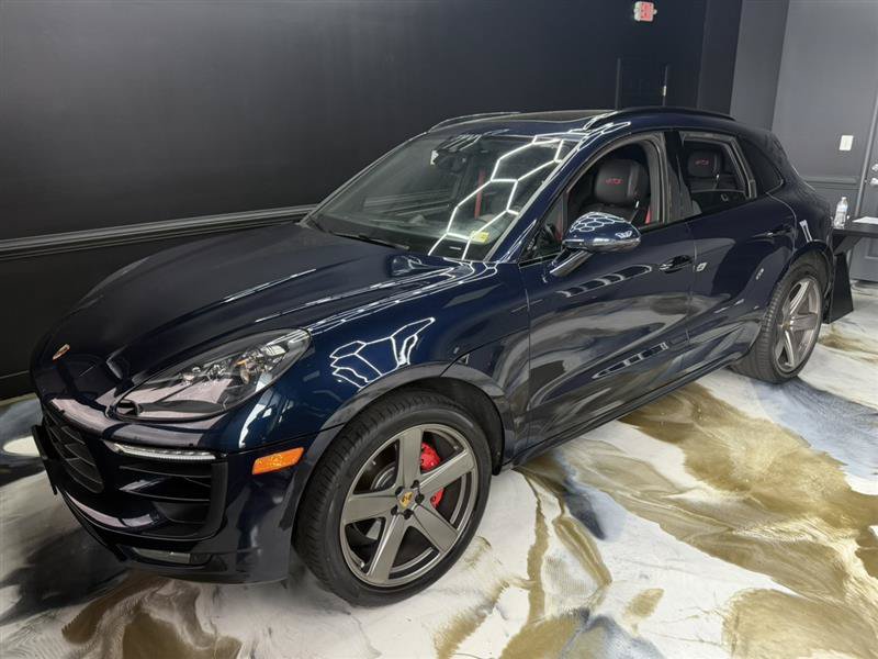 Used 2018 Porsche Macan GTS AWD/4WD image 2