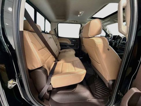 Used 2019 GMC Sierra 2500 Denali w/ Duramax Plus Package AWD/4WD image 23