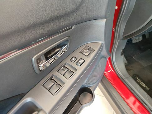 Used 2025 Mitsubishi Outlander Sport ES AWD/4WD image 9