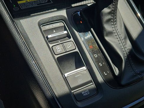 Certified 2025 Honda CR-V EX-L image 17